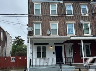 5045 Homestead St, Philadelphia, PA 19135