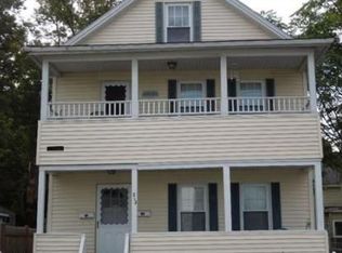 212 Ludlam St, Lowell, MA 01850