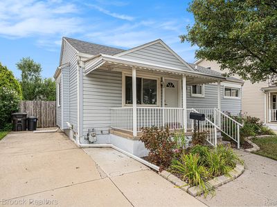 17552 Smith St, Riverview, MI, 48193