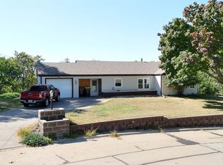 4016 Forest View Ave, Sioux City, IA 51103