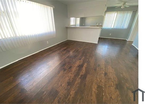4th image of 13418 Roselle Ave APT 5