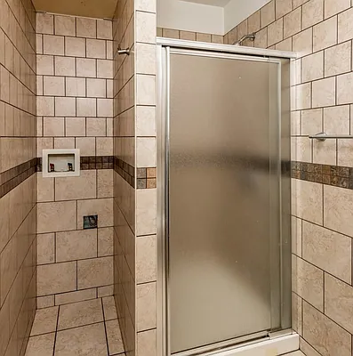 Rented by EXR | media 23