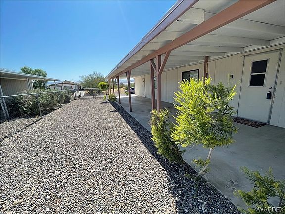 4th image of 1701 Yale Drive