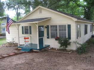 315 N Oak St, Seneca, SC 29678