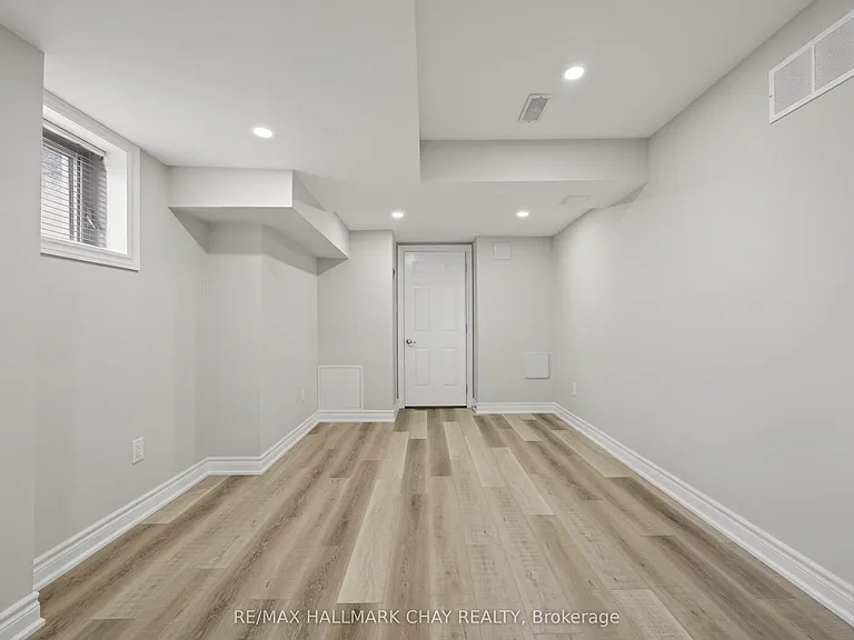 63 Janes Cres #BASEMENT — Photo 26