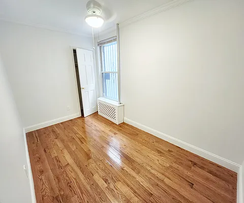 Rented by MAC Realty NY | media 9
