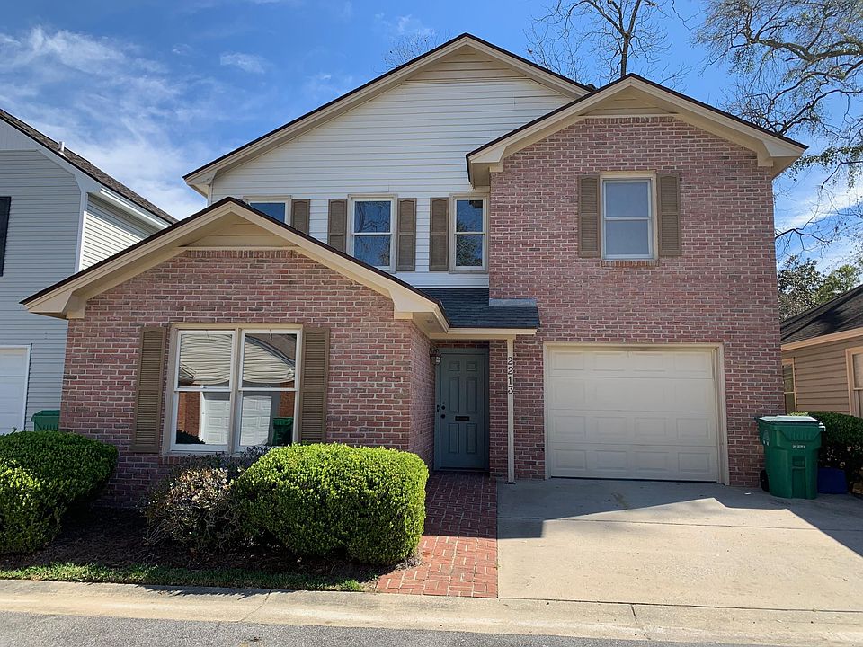 1st image of 2213 Fairfield Pl