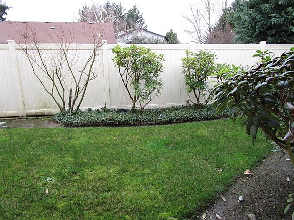4th image of 418 17th St SE Unit 7E