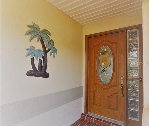 3rd image of 21534 King Henry Ave
