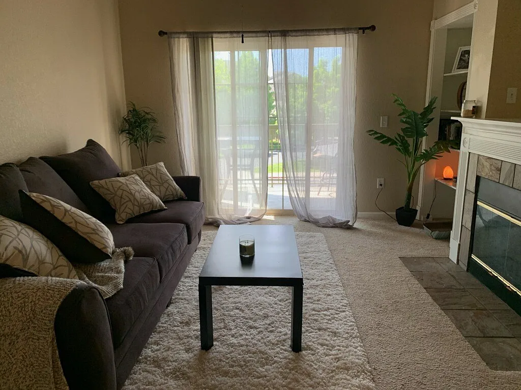 2 bed, 1.5 bath, 964 sqft, $1,600 — Photo 4