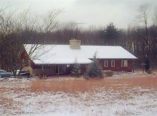 137 Flickerville Rd, Warfordsburg, PA 17267