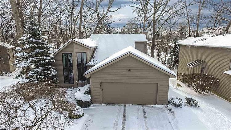 1st image of 17850 Amberwood Ln