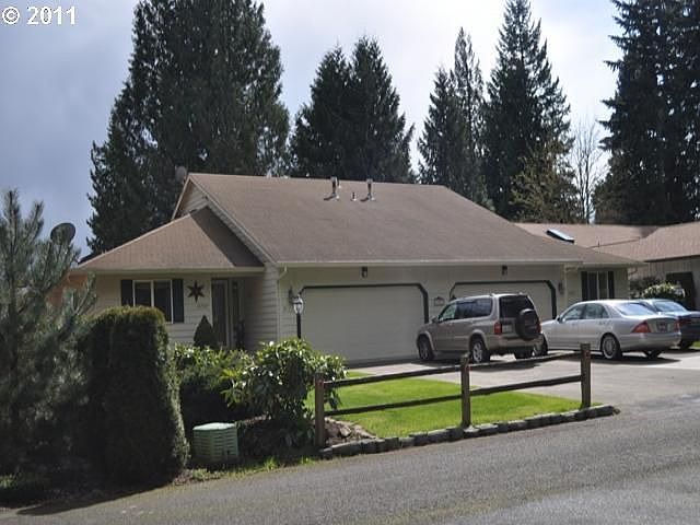 1st image of 15507 NE 181st St #B