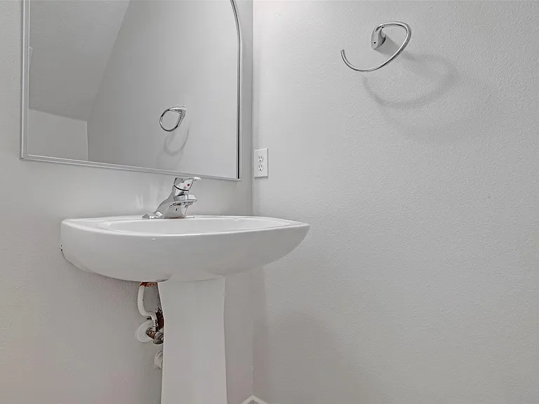 218 Blushwood Pl — Photo 11