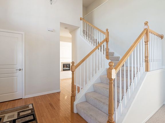 4th image of 3004 Sunbury Ln