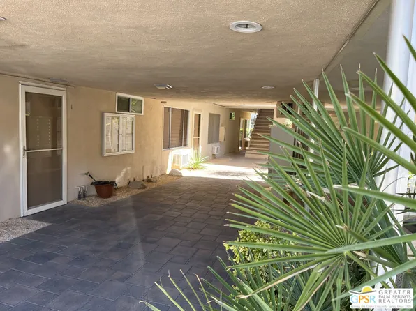 2290 S Palm Canyon Dr Unit 2, Palm Springs, CA 92264