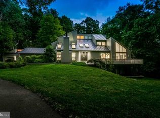 11705 Woodland Dr, Lutherville Timonium, MD 21093