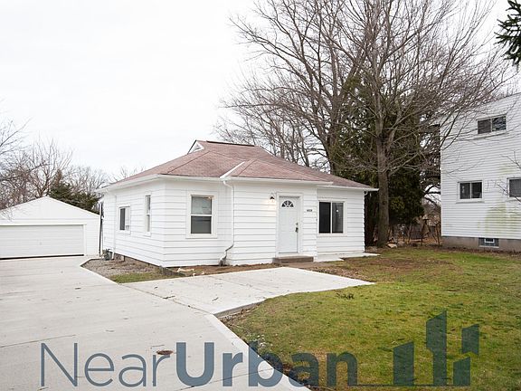 2nd image of 4424 Orchard Park Dr