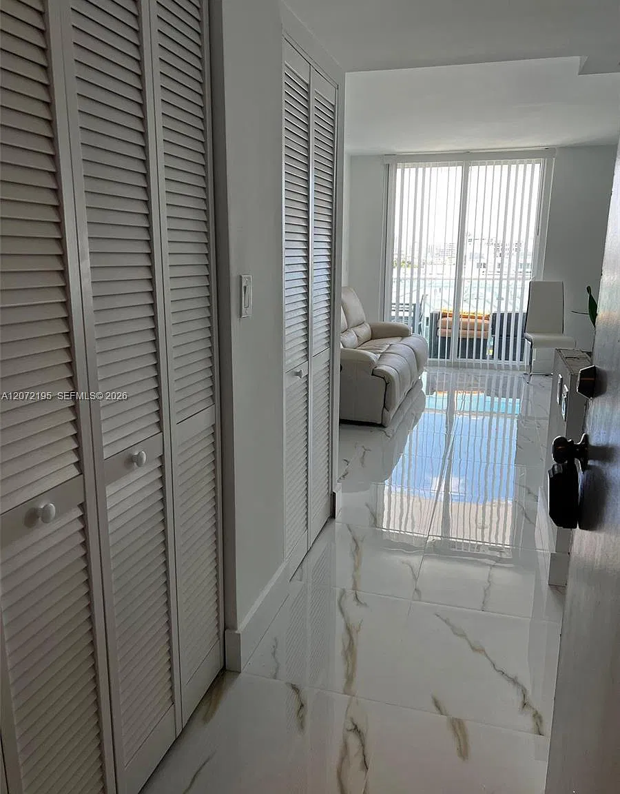 Mirador 1035 Condo — Photo 2