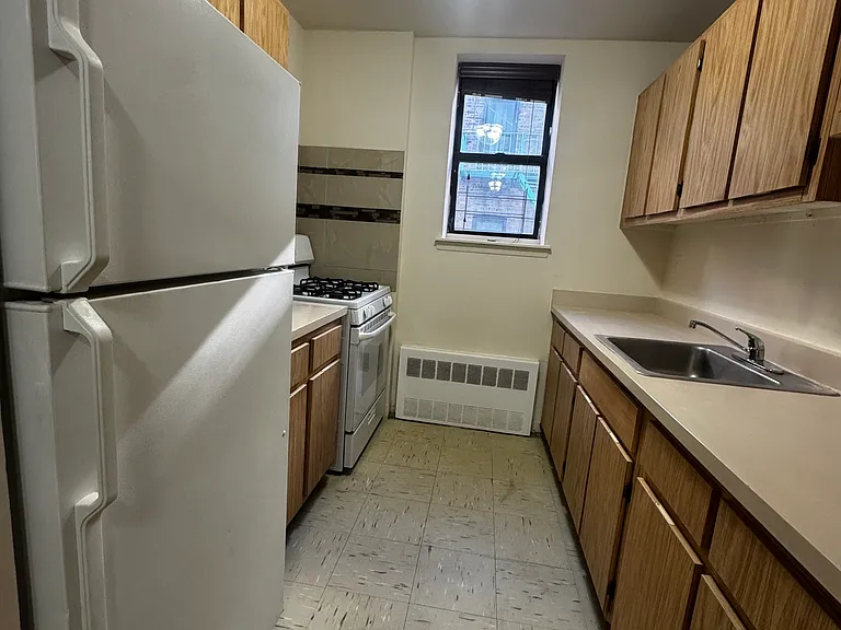 1337 Merriam Ave #A3C — Photo 3