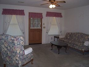 2nd image of 105 NE 43rd St