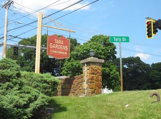 2 Tara Dr UNIT 7, Weymouth, MA 02188