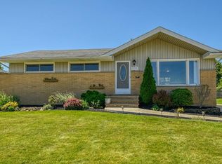 542 E Hillsdale Ave, Seven Hills, OH