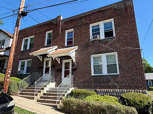 178 Dewey St #2 Photo 1