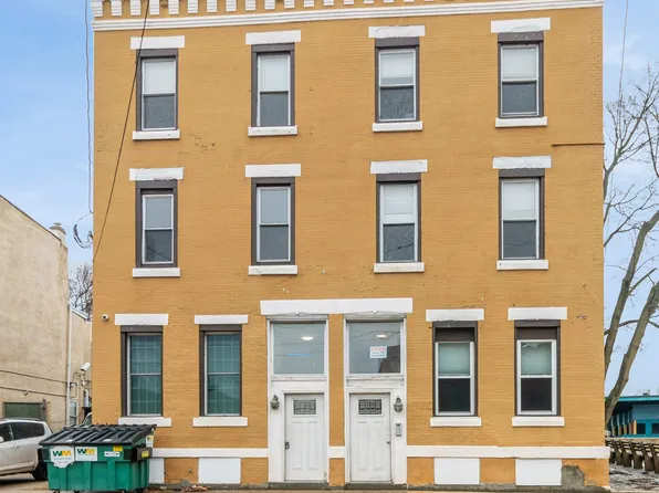 525-527 Penn St, Camden, NJ