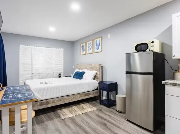 (undisclosed Address), Bronx, NY 10466