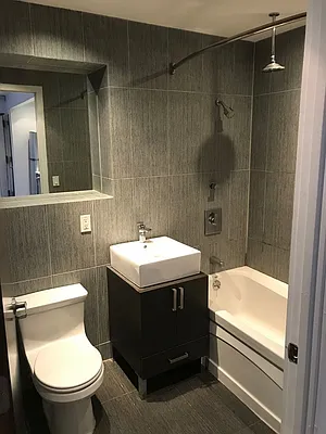 Rented by Flatiron Real Estate Advisors LLC | media 34