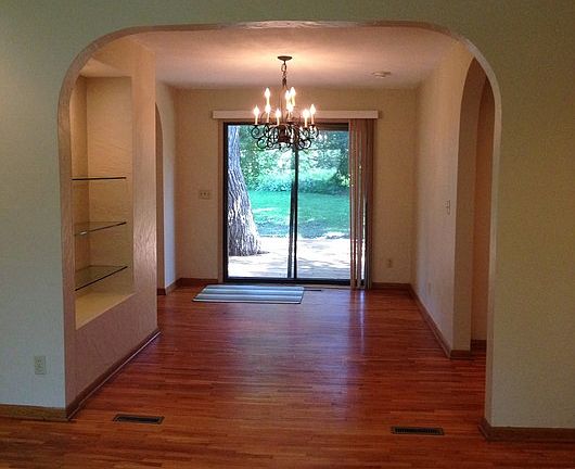 4th image of 14917 Deerwood Dr