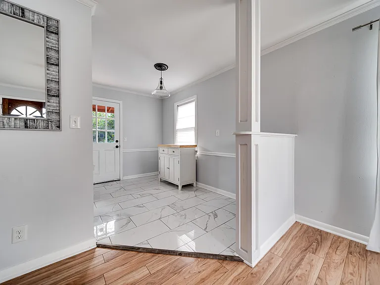 6209 Laramie Ave — Photo 21