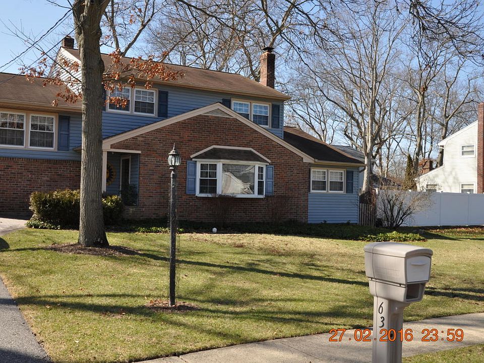 1st image of 63 Shady Nook Dr