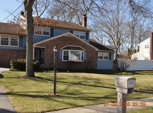 63 Shady Nook Dr, Toms River, NJ