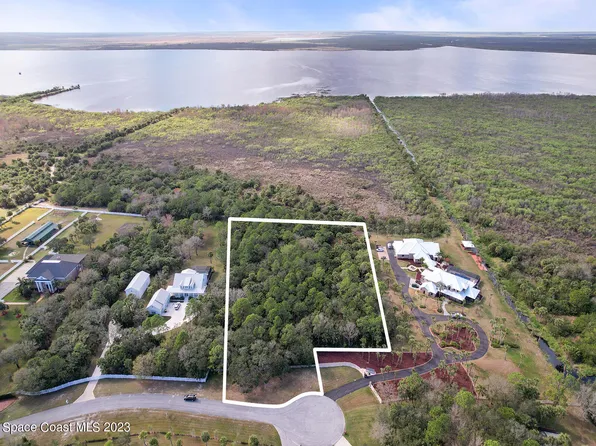 5665 Willoughby Dr, Melbourne, FL 32934