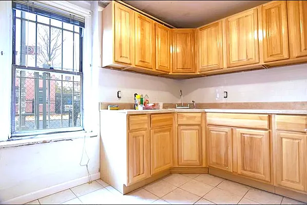 Rented by Coda Real Estate NYC | media 26