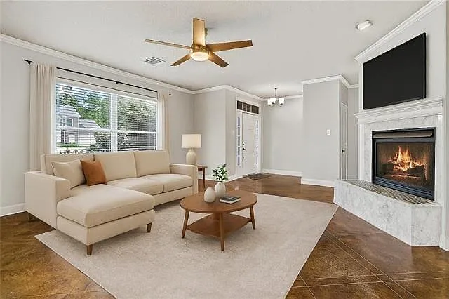4 bed, 4.0 bath, 4135 sqft, $4,000 — Photo 4