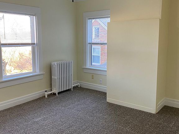 5th image of 3525 Cuming St #6