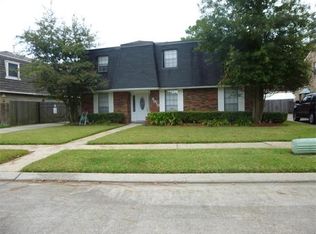6010 Brighton Pl, New Orleans, LA 70131