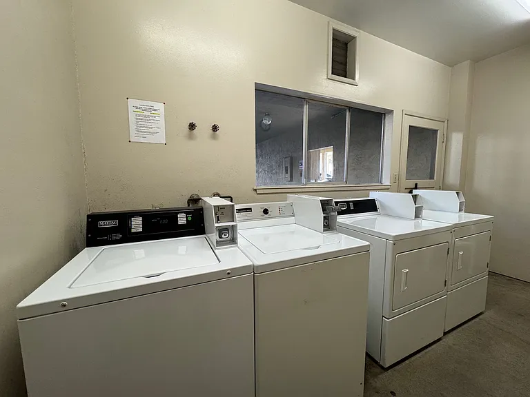 1820 Santa Clara Ave #102 — Photo 14