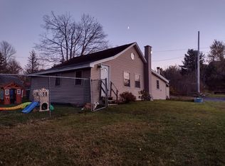 7 Filkins Ln, Voorheesville, NY 12186