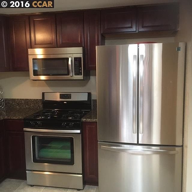 2nd image of 3425 Serpentine Dr