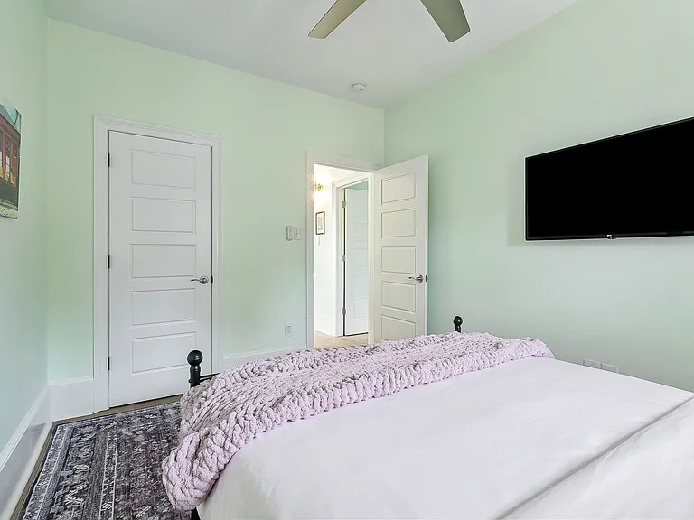 1232 Saint Ferdinand St — Photo 27
