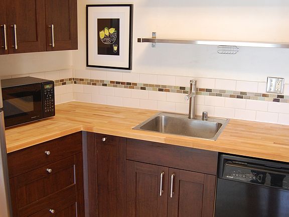 Fully updated kitchen