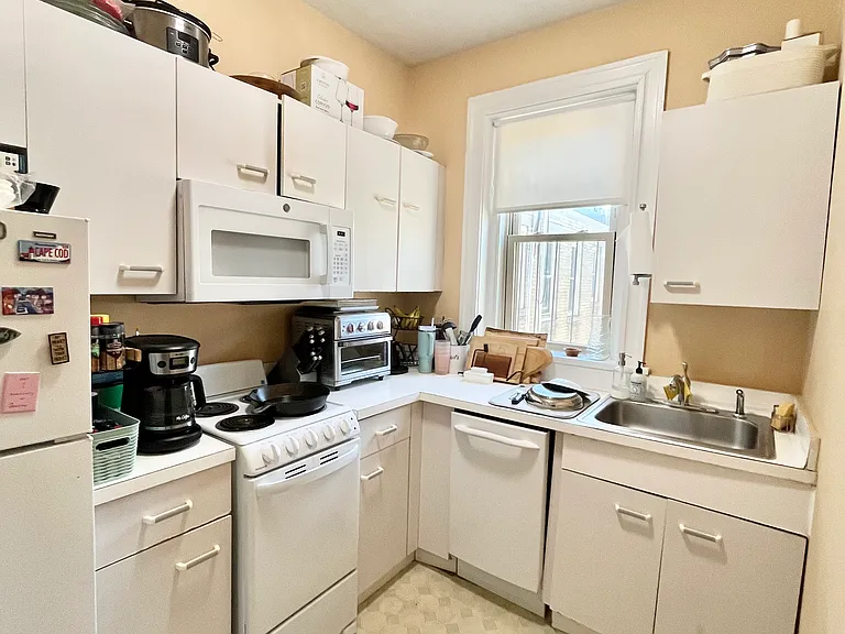 15 Colborne Rd — Photo 3
