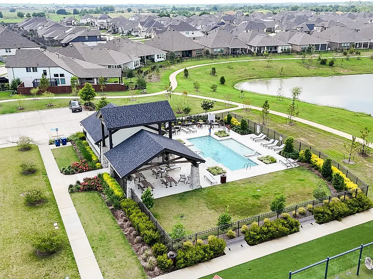 32239 Cedar Crest Dr — Photo 33