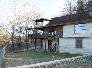 475 Sloan St, Franklin, NC 28734