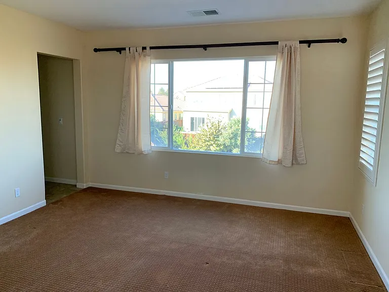 819 N Museo Dr — Photo 18