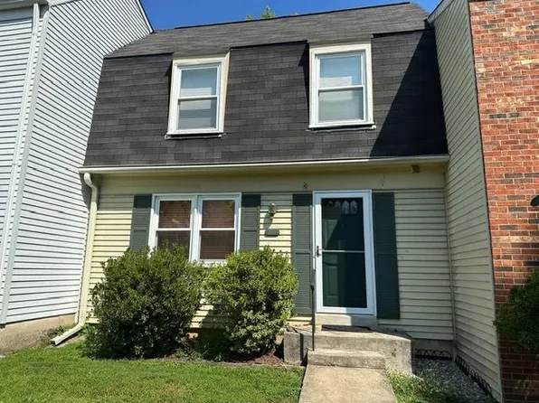 9012 Piney Grove Dr, Fairfax, VA 22031